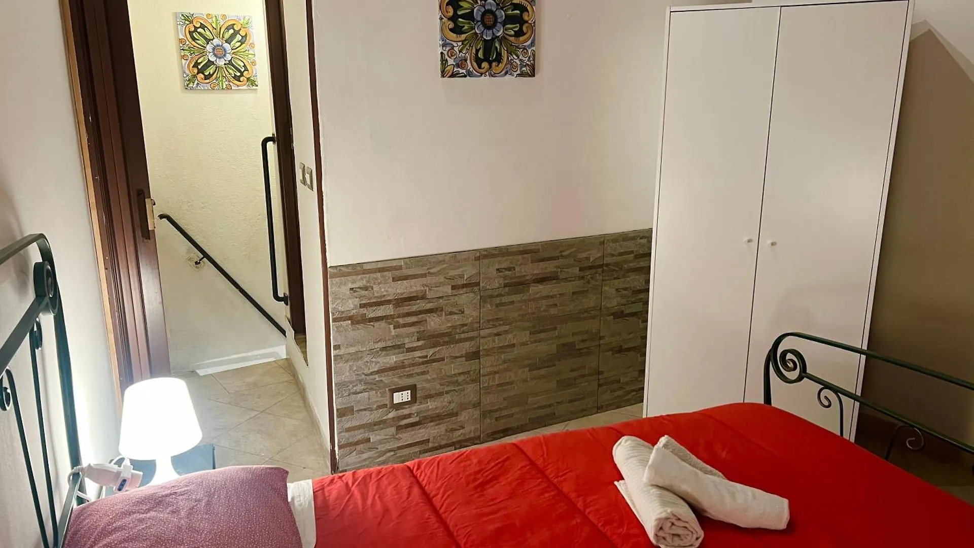 Etnea House Catania Centerヴィラ 別荘